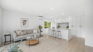  at 40B Chippendale Crescent, Birkdale, Auckland