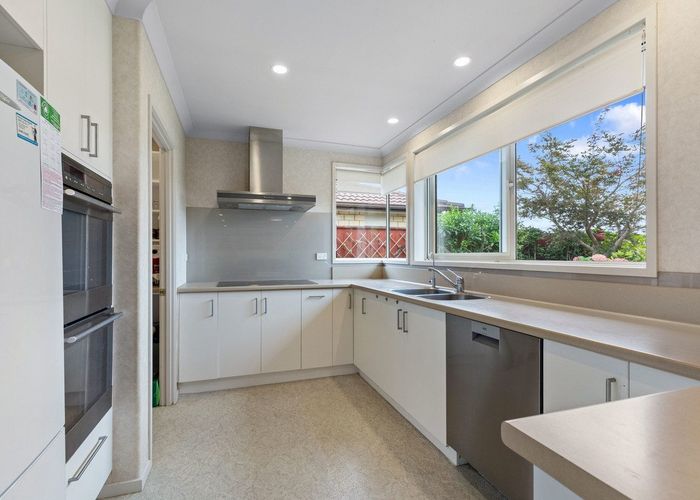  at 32 Kereru Place, Pyes Pa, Tauranga, Bay Of Plenty