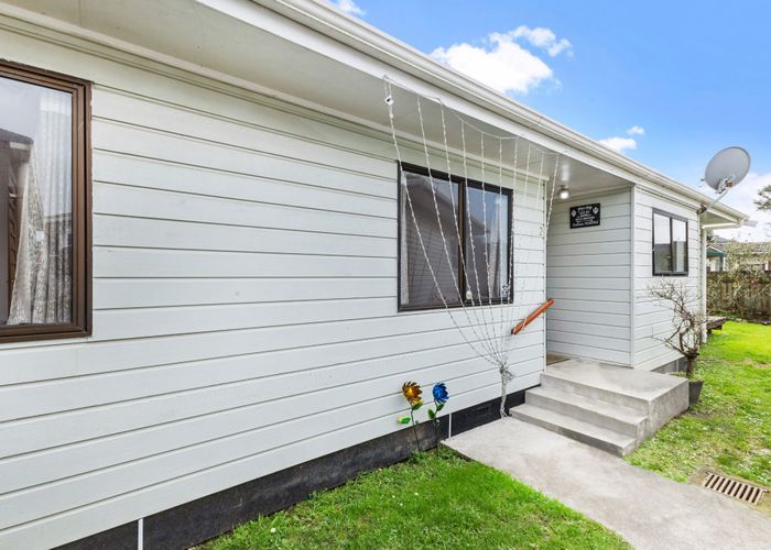  at 2/20 Udall Place, Bucklands Beach, Manukau City, Auckland