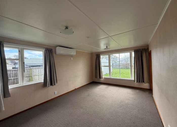  at 12B Ian Place, Bishopdale, Christchurch City, Canterbury