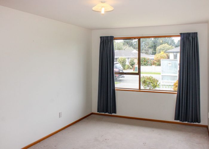  at 1/57 Waratah Street, Avondale, Christchurch