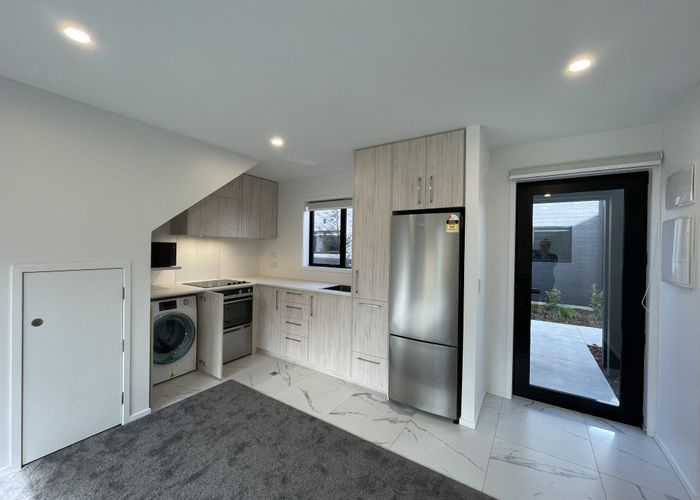  at 9/3 Shearer Ave, Papanui, Christchurch City, Canterbury