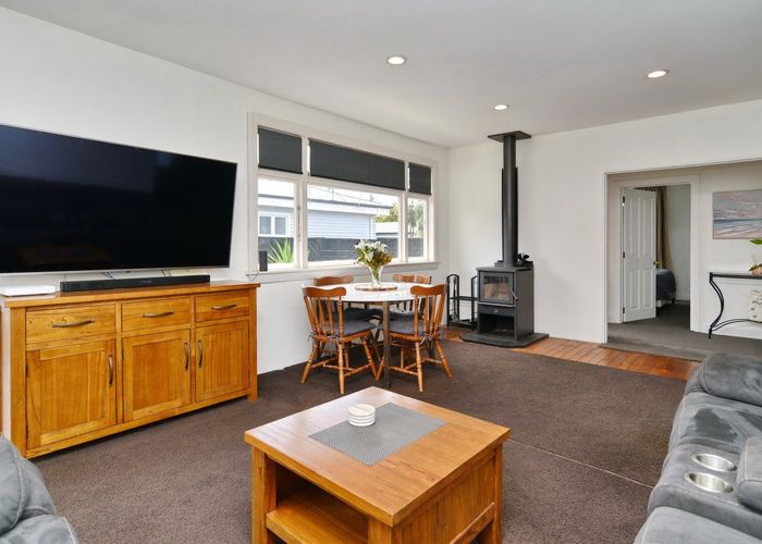  at 93 Bassett Street, Burwood, Christchurch City, Canterbury