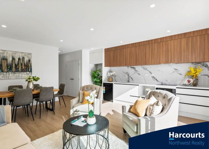  at 5/18 Ranui Station Road, Ranui, Waitakere City, Auckland