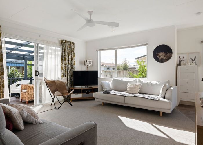  at 2/16 Parkers Road, Tahunanui, Nelson, Nelson / Tasman