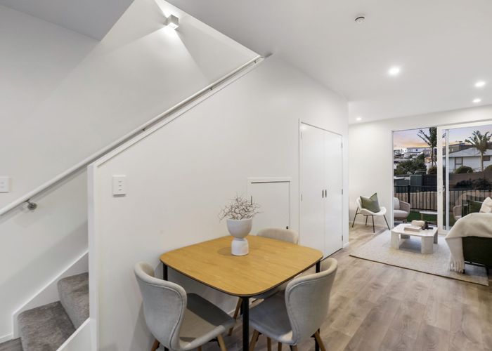  at 7A Camrose Place, Glenfield, North Shore City, Auckland