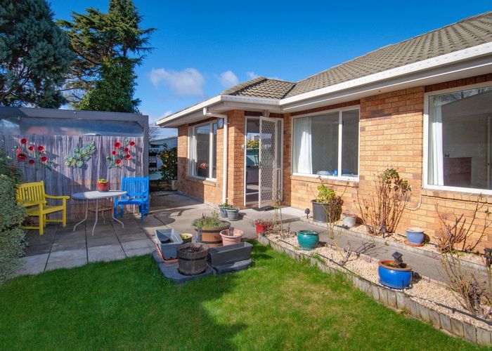  at 37A Branston Street, Hornby, Christchurch