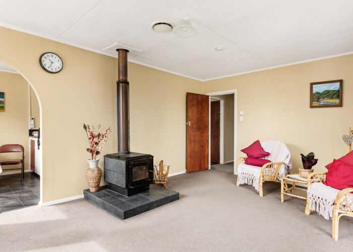  at 27 Stuart Street, Blenheim
