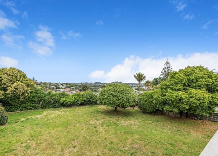  at 4 Fenton Circus, Orakei, Auckland City, Auckland