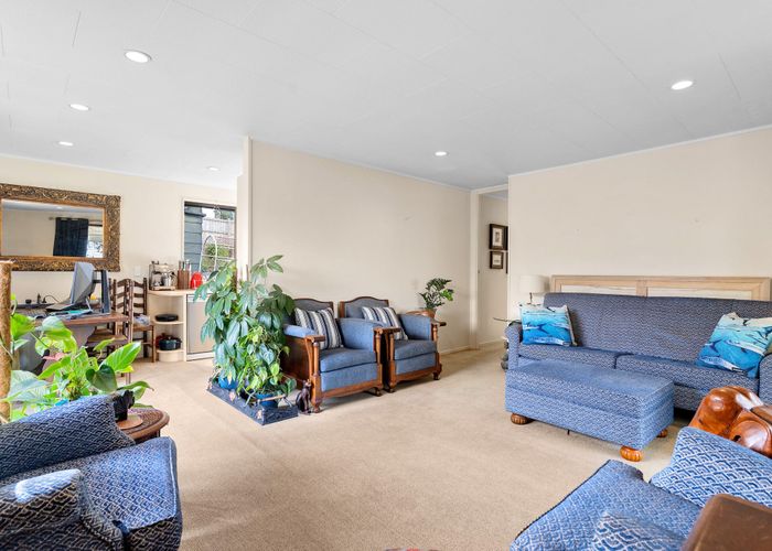  at 4/42 Fairlands Avenue, Waterview, Auckland City, Auckland