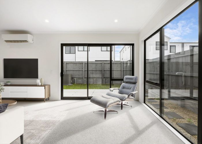  at 8 Rigby Drive, Whenuapai, Waitakere City, Auckland