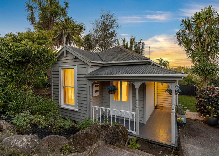  at 41B Springfield Road, Morningside, Auckland