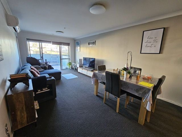  at 2/15 Minnie Street, Eden Terrace, Auckland City, Auckland
