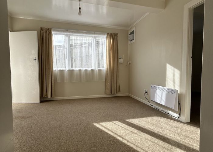  at Bottom Flat/140 Newtown, Newtown, Wellington, Wellington