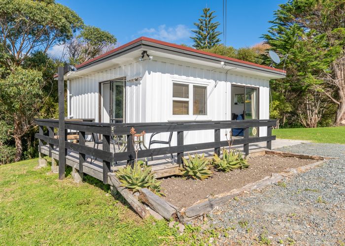  at 59 Hauraki Road, Leigh