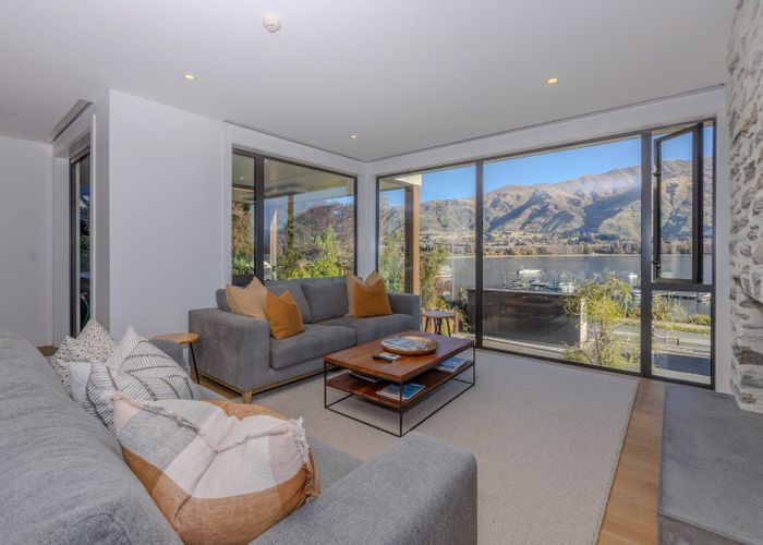  at 0 Lakeside Rd, Hinahina, Owaka