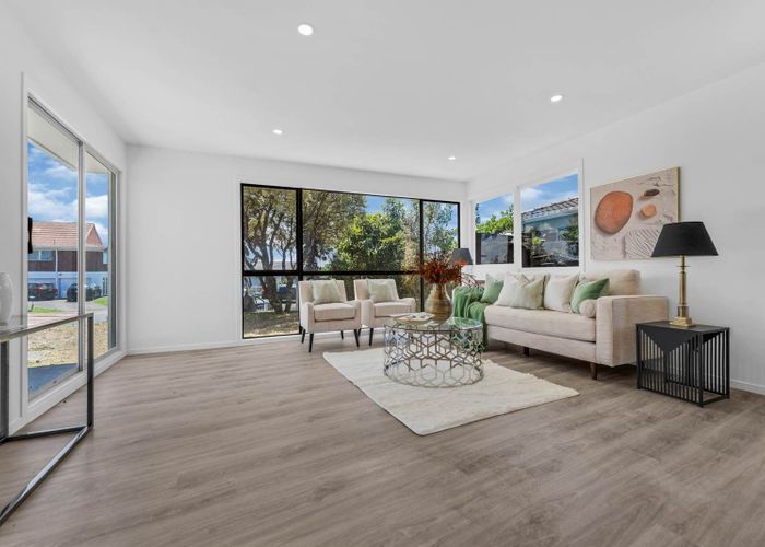  at 6 Rapley Place, Papatoetoe, Manukau City, Auckland