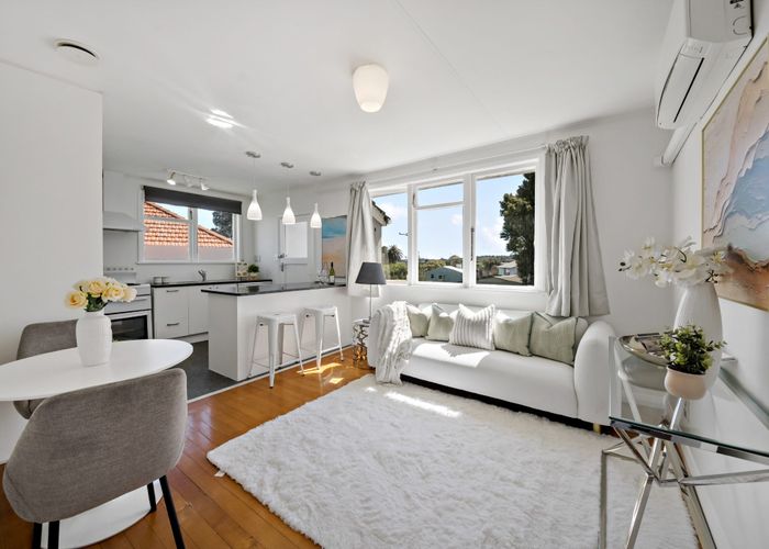  at 35 Taniwha Street, Wai O Taiki Bay, Auckland City, Auckland