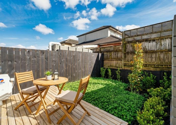  at 4/42 Waipuna Road, Mount Wellington, Auckland City, Auckland