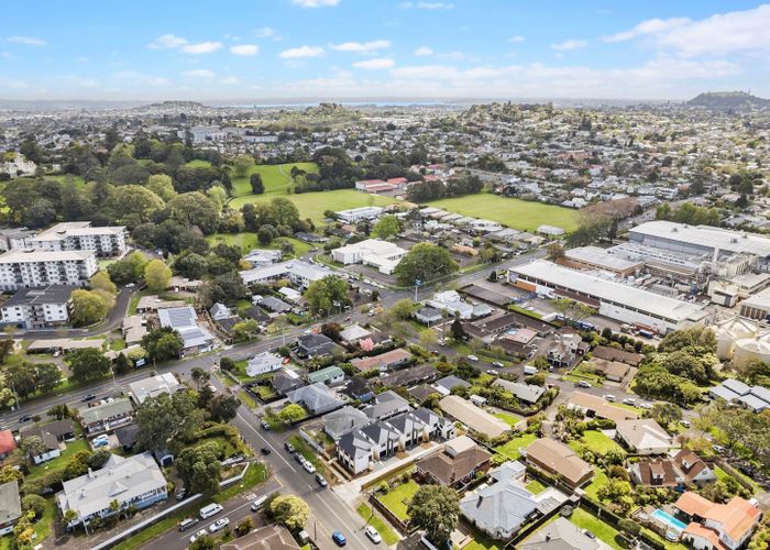  at 10A Trafalgar Street, Onehunga, Auckland