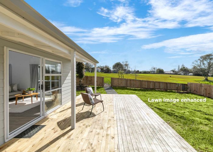  at 10D Shiloh Way, Greenhithe, North Shore City, Auckland