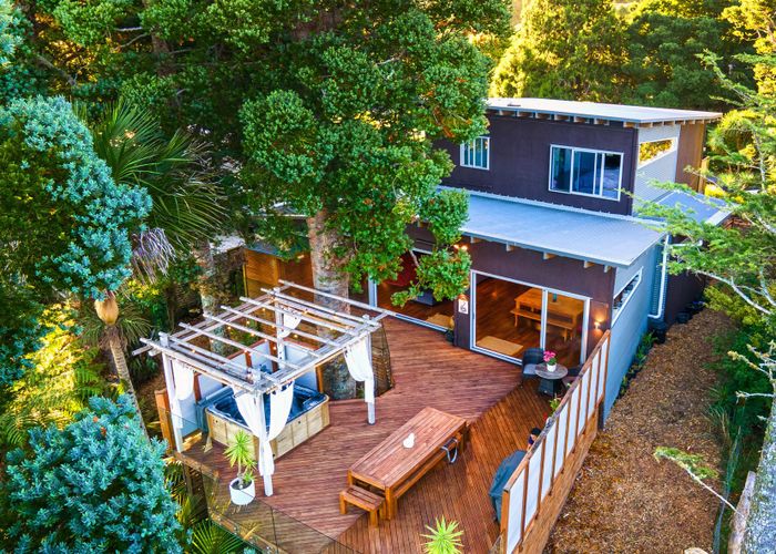  at 56 Hollywood Avenue, Titirangi, Waitakere City, Auckland