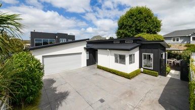  at 32A Hardie Street, Hokowhitu, Palmerston North