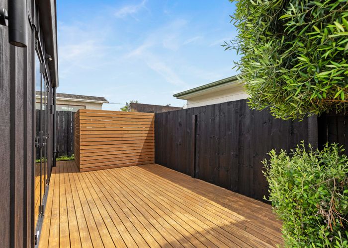  at 19 Metcalfe Road, Ranui, Waitakere City, Auckland