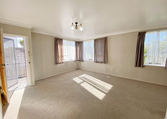  at 4/126 Astley Ave, New Lynn, Waitakere City, Auckland