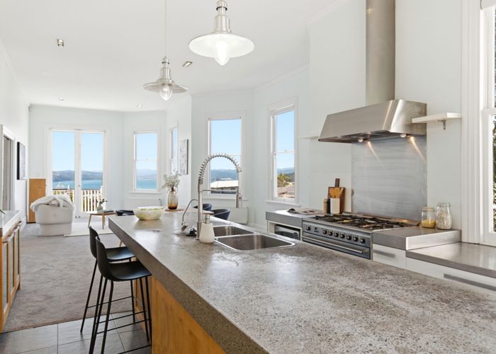  at 8 Bruce Avenue, Brooklyn, Wellington, Wellington