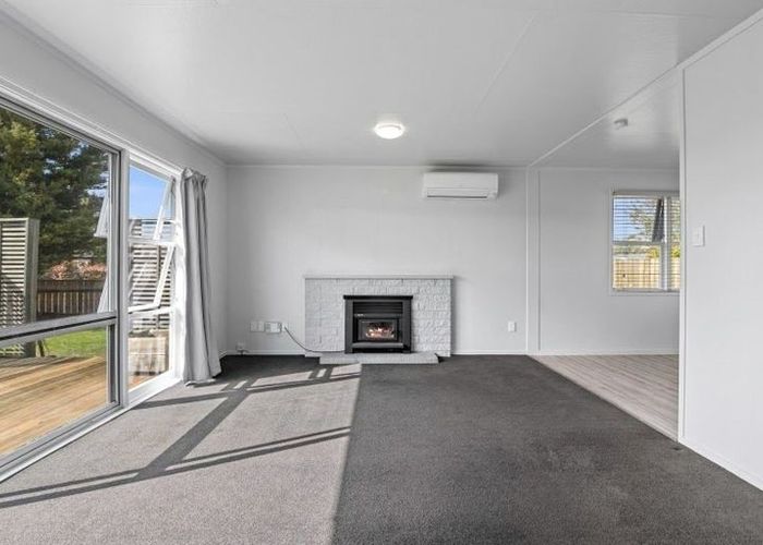  at 6 Byron Grove, Owhata, Rotorua