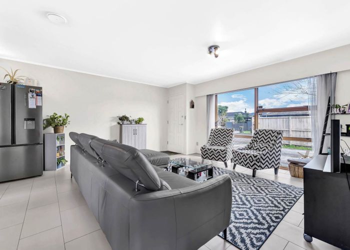  at 2/47 Overton Road, Papatoetoe, Manukau City, Auckland