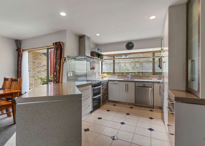  at 21 Willoughby Lane, Parklands, Christchurch