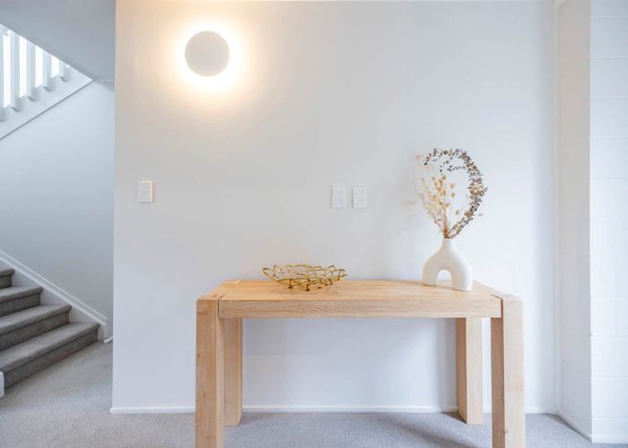  at 1/16 View Road, Wairau Valley, Auckland