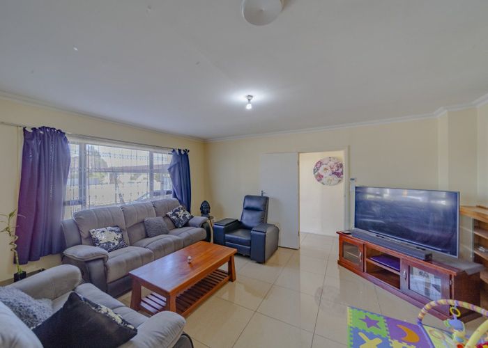  at 293 Kennedy Road, Onekawa, Napier, Hawke's Bay