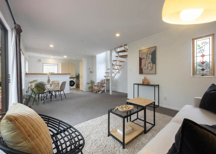  at 2/45B Pleasant Street, Onehunga, Auckland City, Auckland