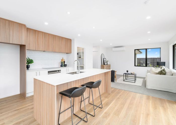  at 16 Vista Crescent, Rolleston, Selwyn, Canterbury