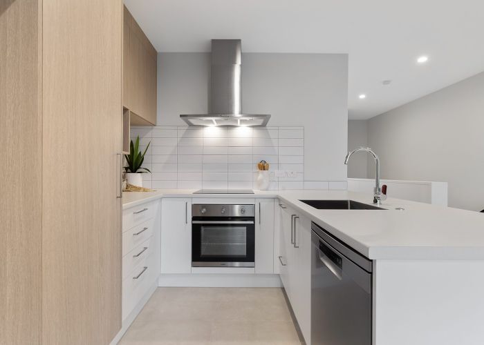  at 12/18 Paraone Crescent, Conifer Grove, Papakura, Auckland