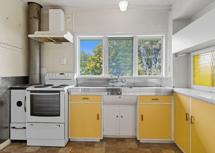  at 14 Slade Street, Greerton, Tauranga, Bay Of Plenty