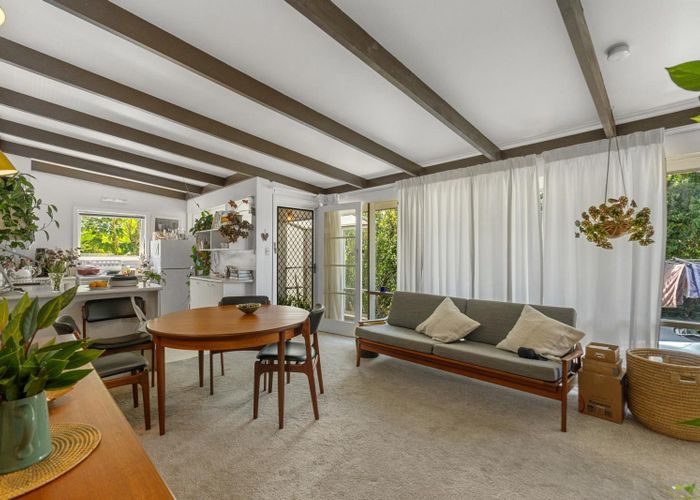  at 3/127 Seabrook Avenue, New Lynn, Waitakere City, Auckland