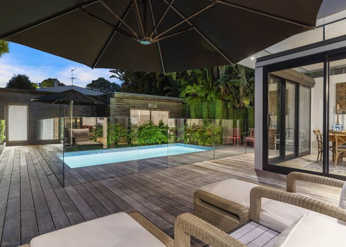  at 56 John Street, Ponsonby, Auckland