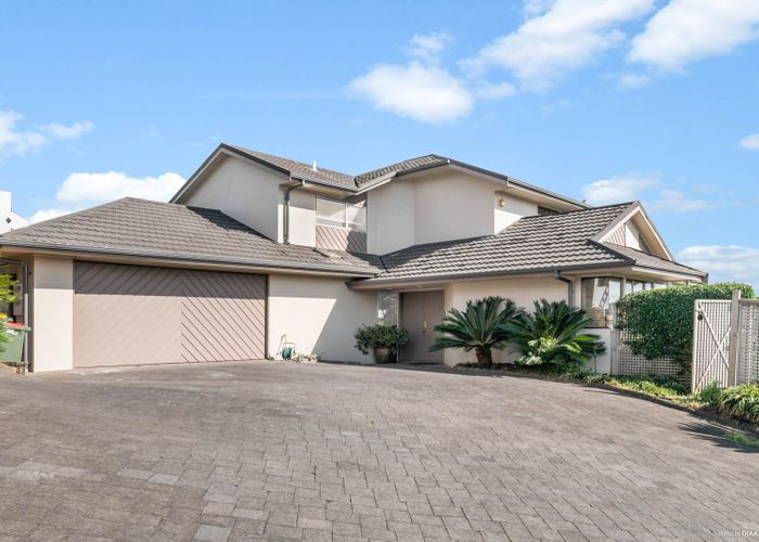  at 73 Oliver Road, Eastern Beach, Auckland