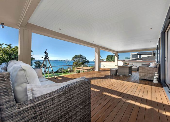  at 33  Pohutukawa Road, Beachlands, Manukau City, Auckland
