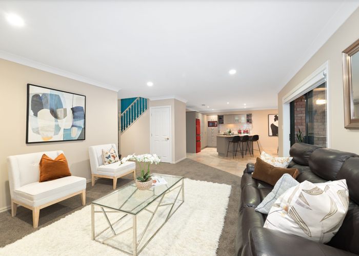  at 30 South Kensington Way, Henderson, Auckland