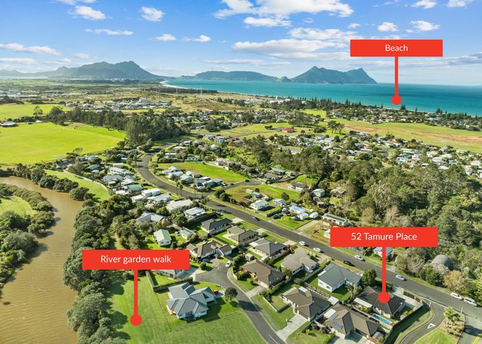  at 52 Tamure Place, Ruakaka