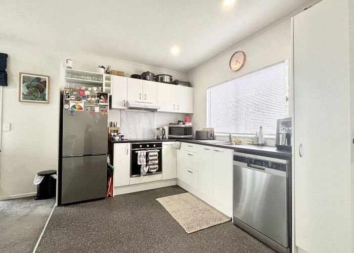  at 1 Butia Avenue, Henderson, Waitakere City, Auckland