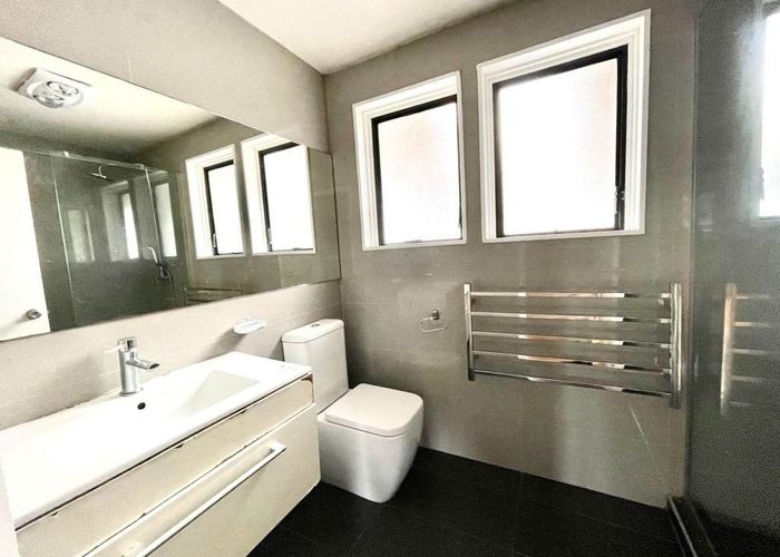  at 132A Elstree Avenue, Point England, Auckland City, Auckland