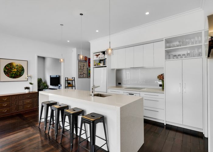  at 1019 Great North Road, Point Chevalier, Auckland