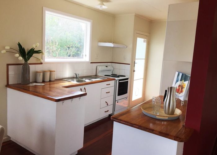  at 14 Forth Crescent, Glenview, Hamilton, Waikato