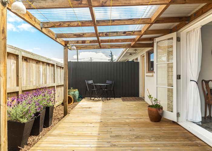  at 2/22 Golf Avenue, Otahuhu, Auckland